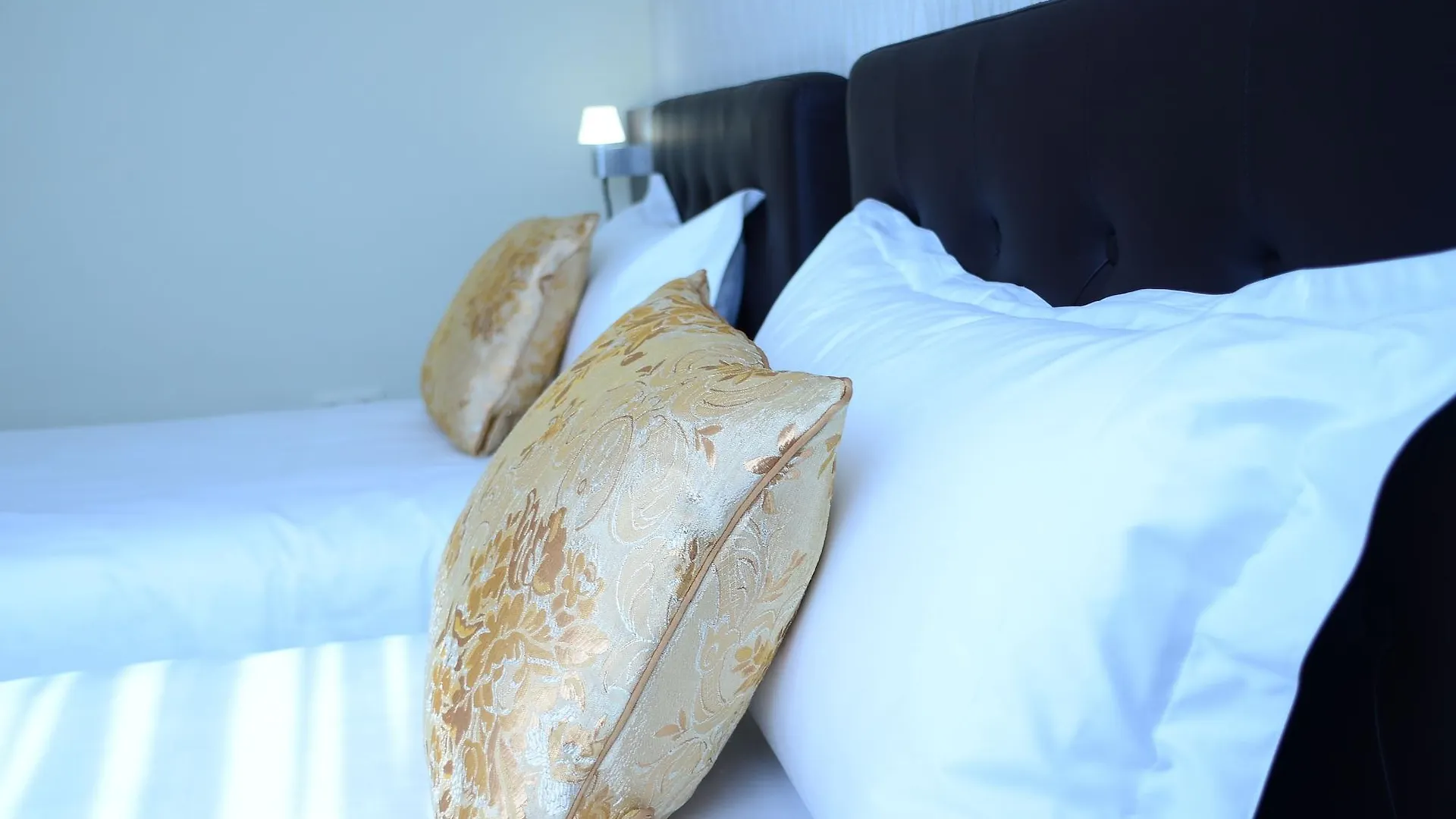 The Helmet Hotel Saint-Josse-ten-Noode
